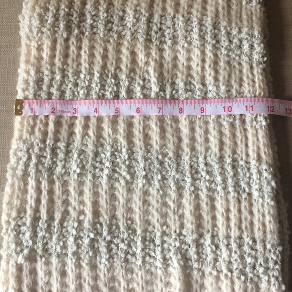 Double Loop Scarf - Picture 8 of 8